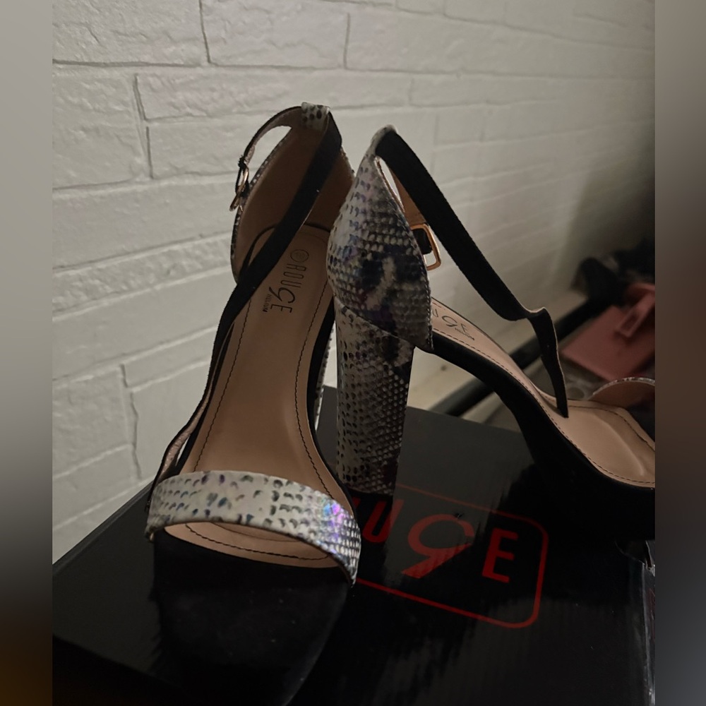 Rouge Snakeskin and Black Sandals - Picture 2 of 2